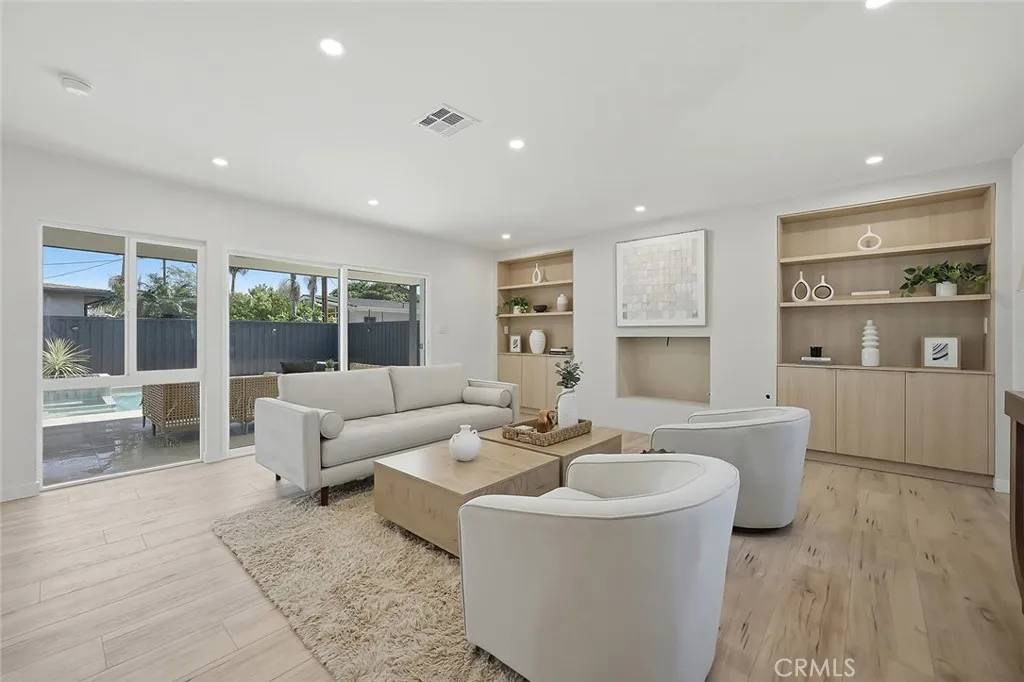 6520 Driscoll Street, Long Beach, California 90815 home-pic-19