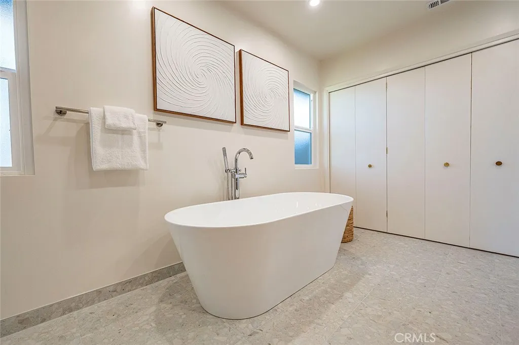 6520 Driscoll Street, Long Beach, California 90815 home-pic-33