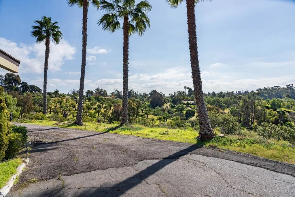 18024 Avenida Alondra, Rancho Santa Fe, California 92067 home-pic-24