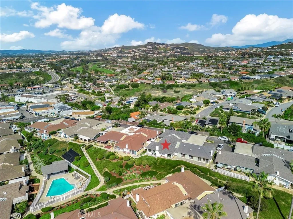 410 Camino San Clemente, San Clemente, California 92672 home-pic-36