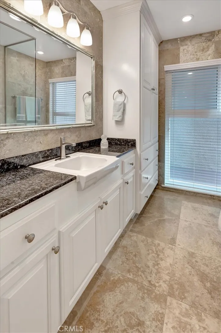 410 Camino San Clemente, San Clemente, California 92672 home-pic-16