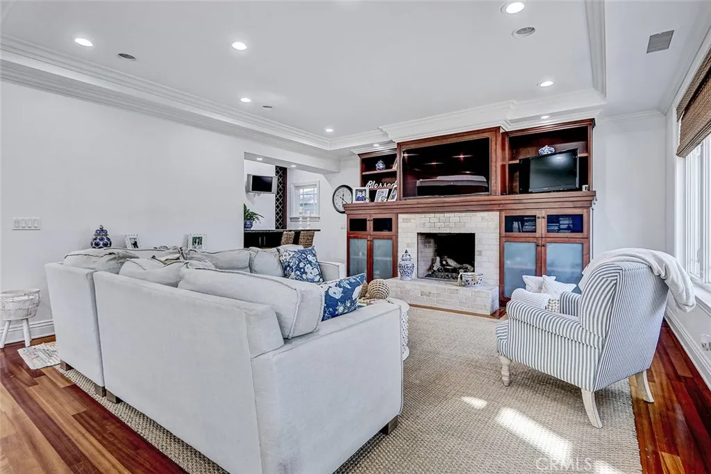 432 Lomita, El Segundo, California 90245 home-pic-28