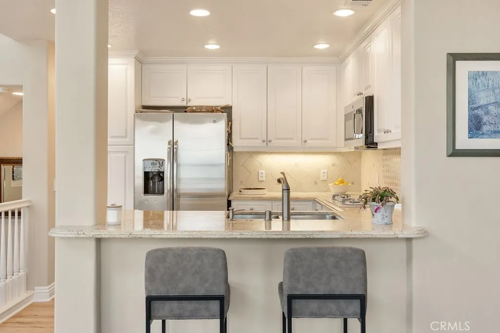 17 Auvergne, Newport Coast, California 92657 home-pic-8
