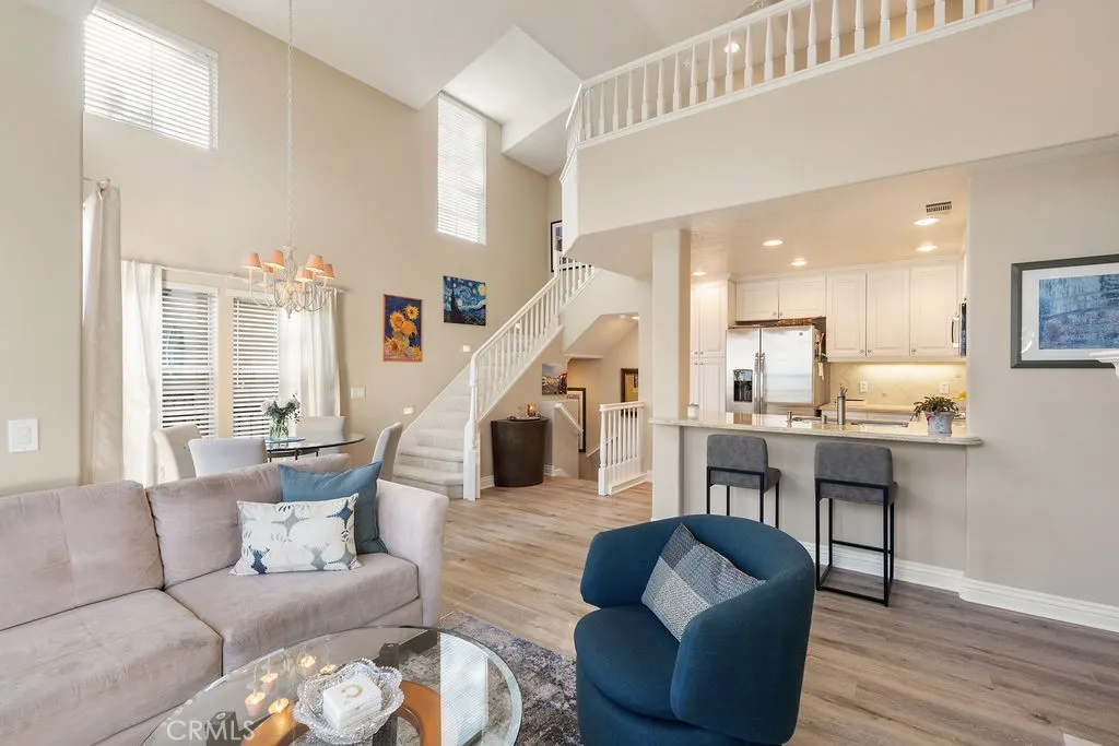 17 Auvergne, Newport Coast, California 92657 home-pic-12