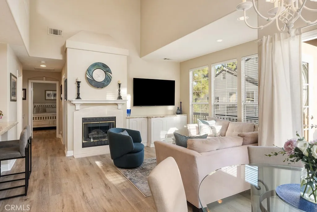 17 Auvergne, Newport Coast, California 92657 home-pic-14
