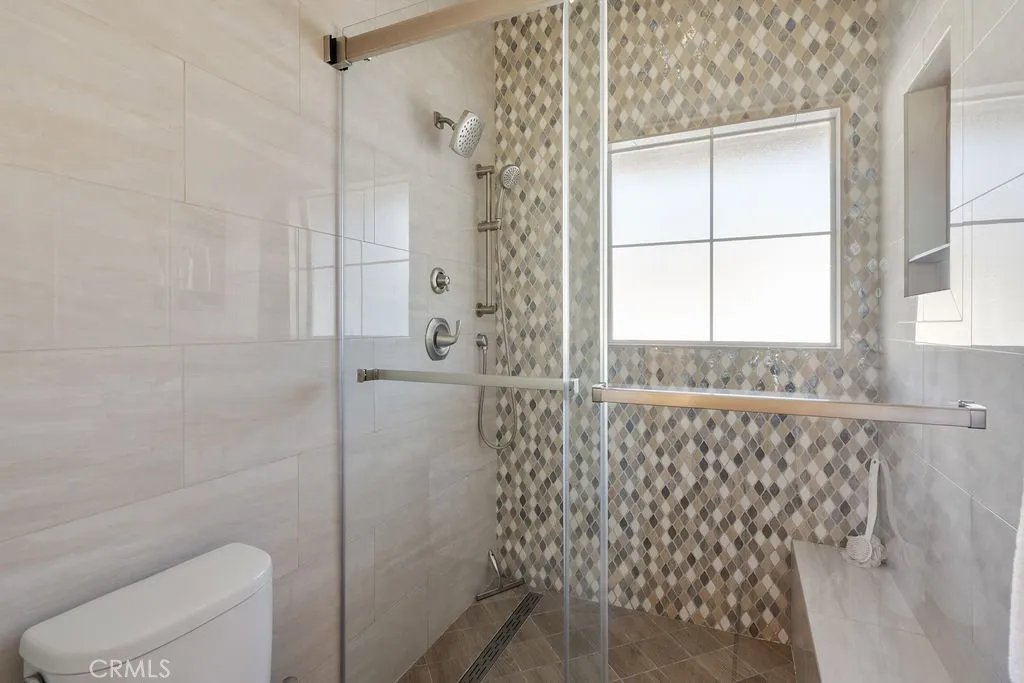 17 Auvergne, Newport Coast, California 92657 home-pic-24
