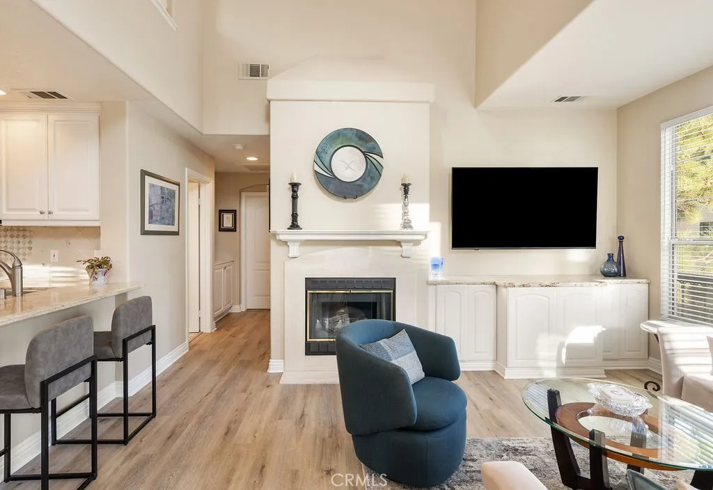 17 Auvergne, Newport Coast, California 92657 home-pic-10