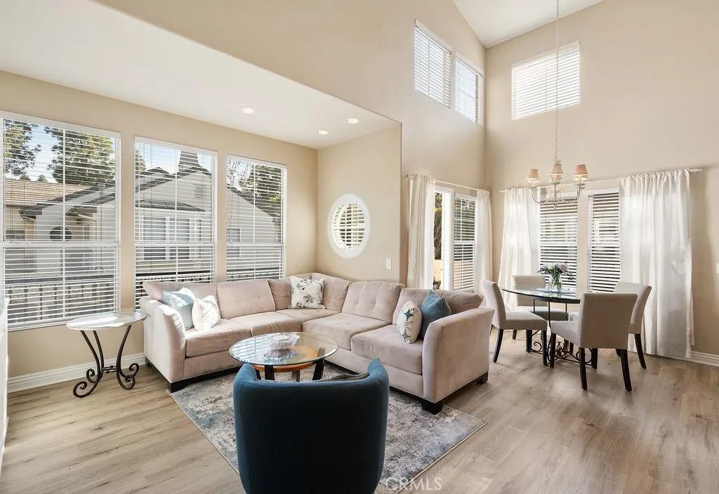 17 Auvergne, Newport Coast, California 92657 home-pic-11