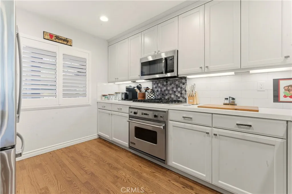 200 Villa Point, Newport Beach, California 92660 home-pic-2