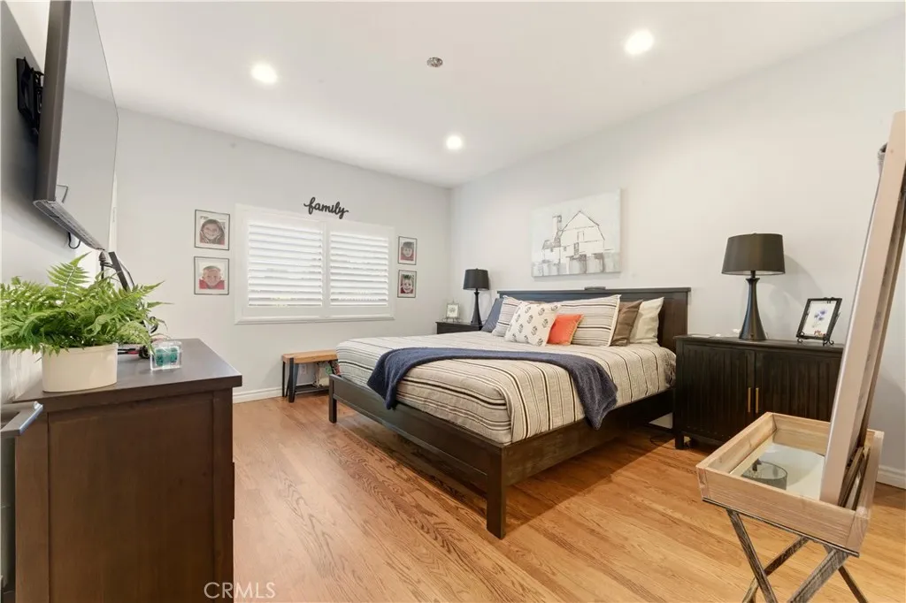 200 Villa Point, Newport Beach, California 92660 home-pic-4