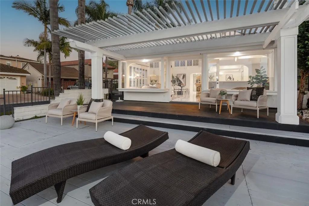 21961 Cayuga Lane, Lake Forest, California 92630 home-pic-4
