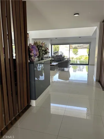 Entry way