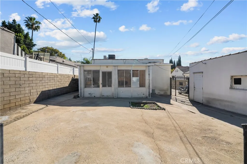 1243 Raymond, Glendale, California 91201 home-pic-19