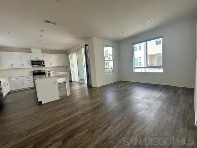 2036 Mayon Rd, Chula Vista, California 91915