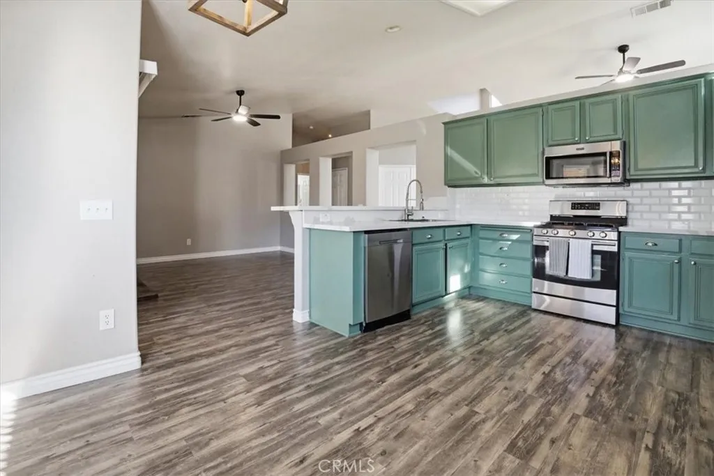 8910 Glenwood, Hesperia, California 92344 home-pic-26