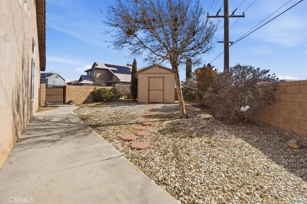 8910 Glenwood, Hesperia, California 92344 home-pic-55