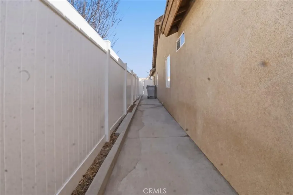 8910 Glenwood, Hesperia, California 92344 home-pic-49