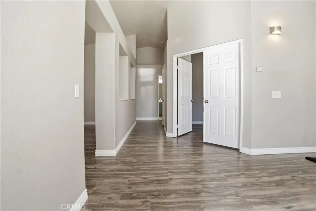 8910 Glenwood, Hesperia, California 92344 home-pic-9