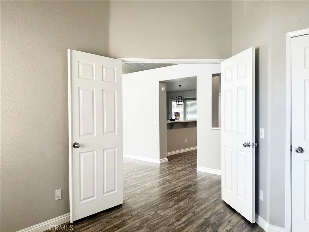 8910 Glenwood, Hesperia, California 92344 home-pic-36