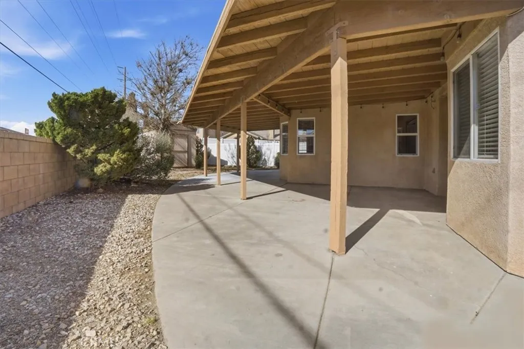 8910 Glenwood, Hesperia, California 92344 home-pic-53