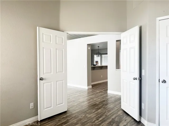 8910 Glenwood, Hesperia, California 92344