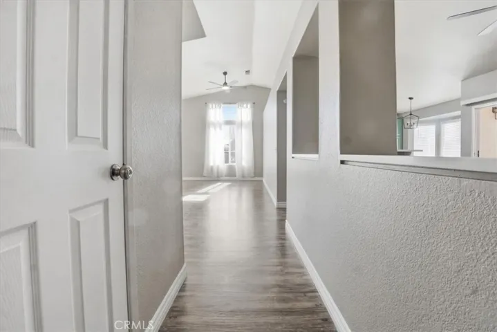 8910 Glenwood, Hesperia, California 92344
