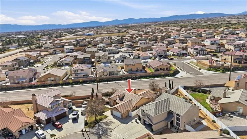 8910 Glenwood, Hesperia, California 92344