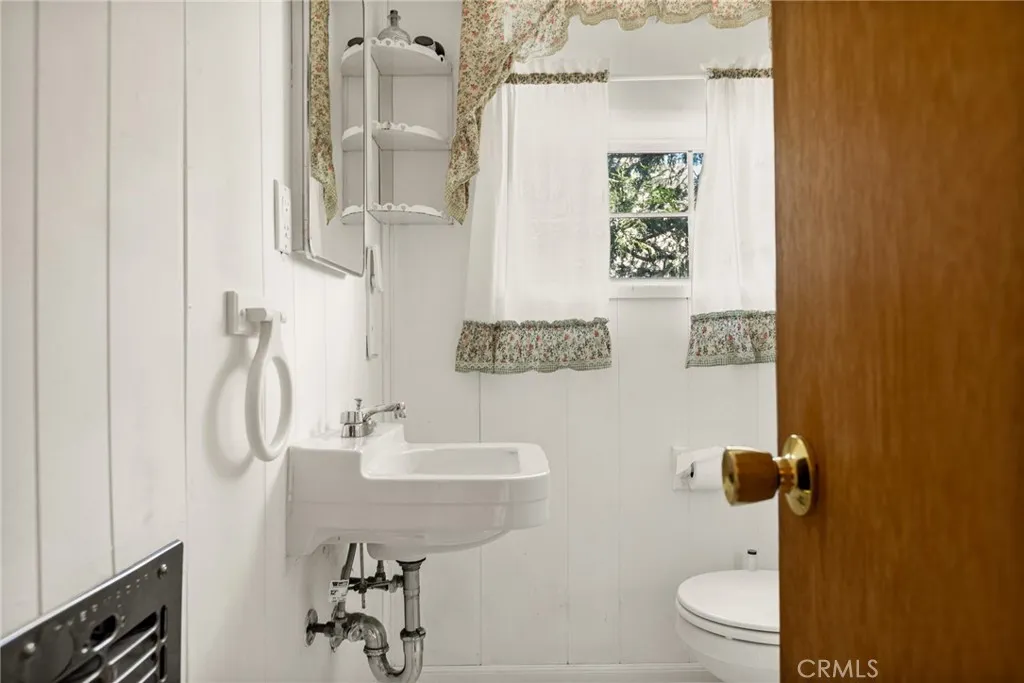 30509 Live Oak, Running Springs, California 92382 home-pic-15