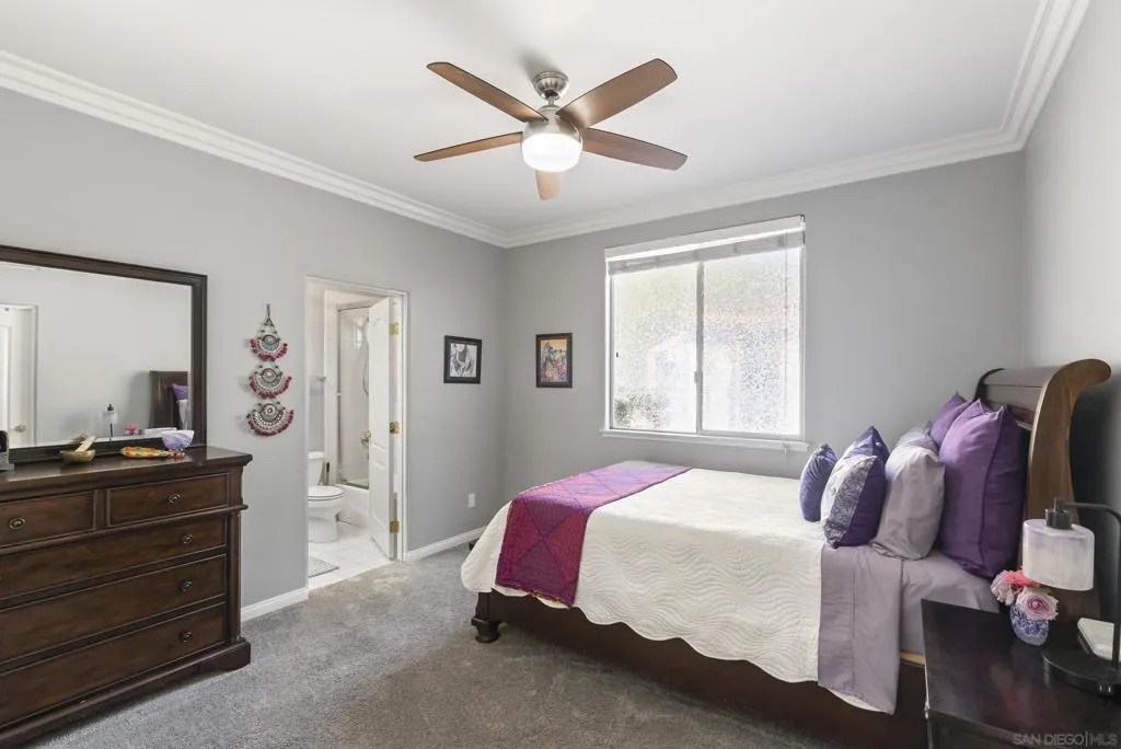 2821 Summit Drive, Escondido, California 92025 home-pic-29