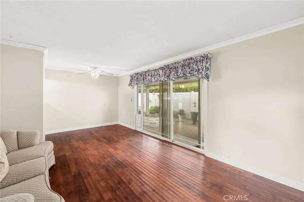 296 S Laurel, Upland, California 91786 home-pic-15
