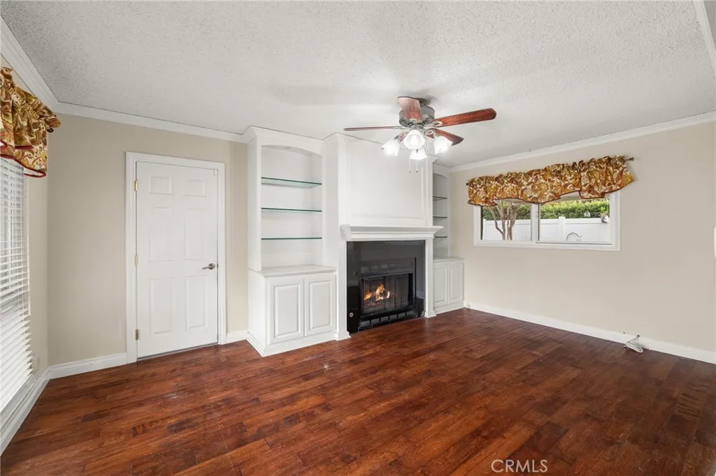296 S Laurel, Upland, California 91786 home-pic-10