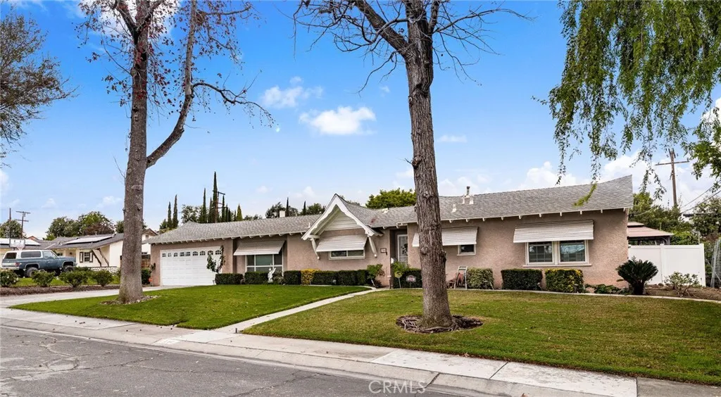 296 S Laurel, Upland, California 91786 home-pic-3
