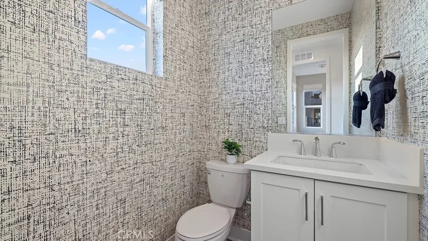 Photos shown are of model only- not actual homesite.