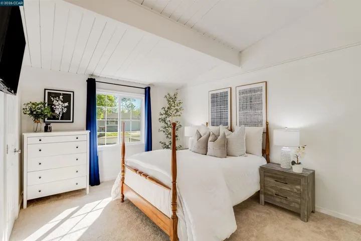 2261 Gehringer Dr, Concord, California 94520