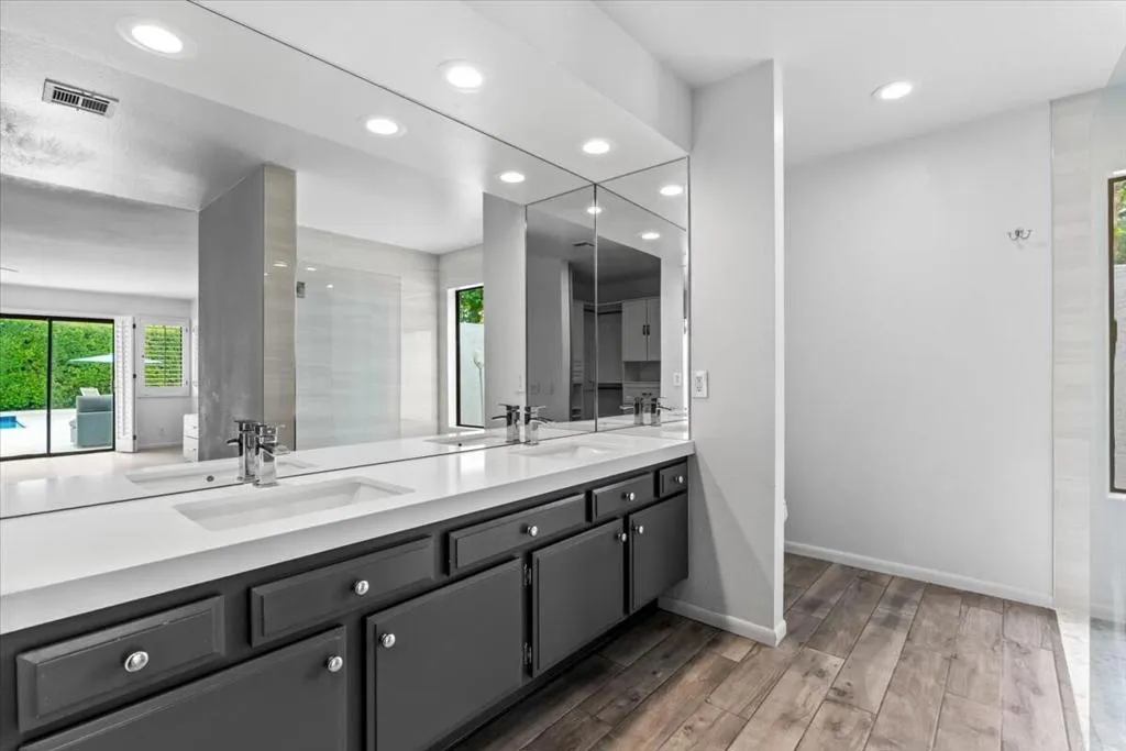 2865 Alondra Way, Palm Springs, California 92264 home-pic-19