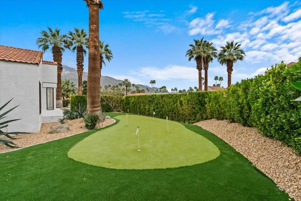 2865 Alondra Way, Palm Springs, California 92264 home-pic-8