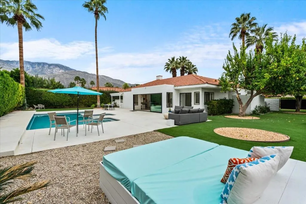 2865 Alondra Way, Palm Springs, California 92264 home-pic-10
