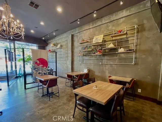 9566 Las Tunas Dr, Temple City, California 91780