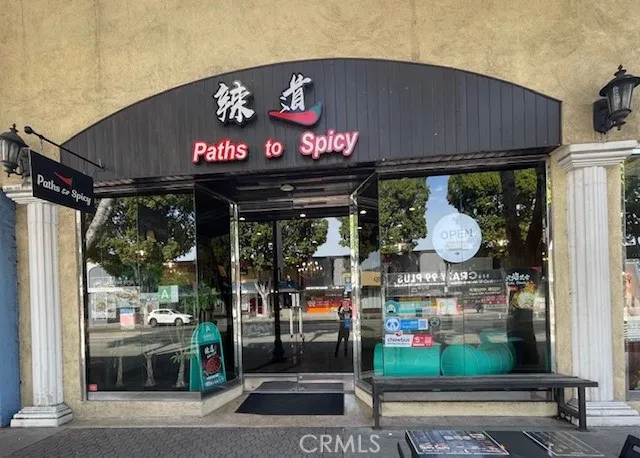 9566 Las Tunas Dr, Temple City, California 91780