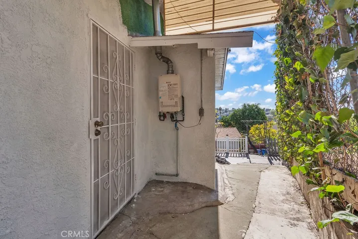 2553 Verde Street, Los Angeles, California 90033