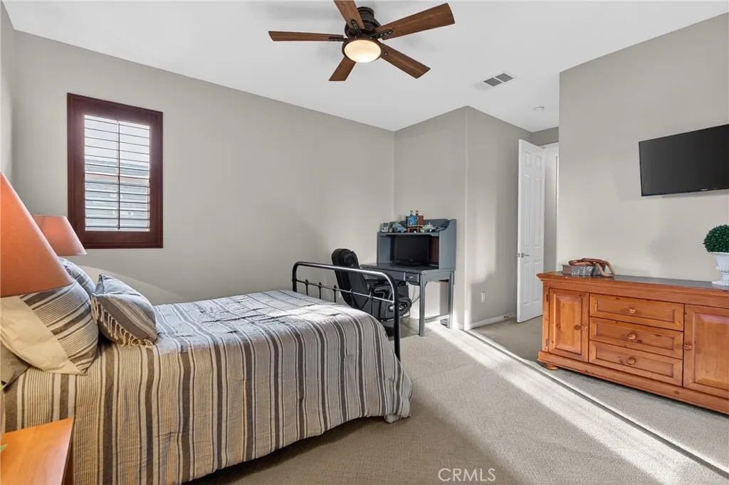 22505 Breakwater, Saugus, California 91350 home-pic-43