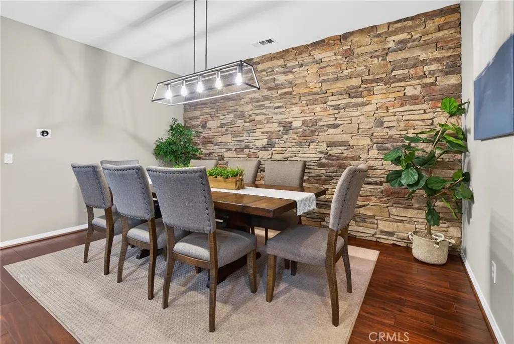 22505 Breakwater, Saugus, California 91350 home-pic-7