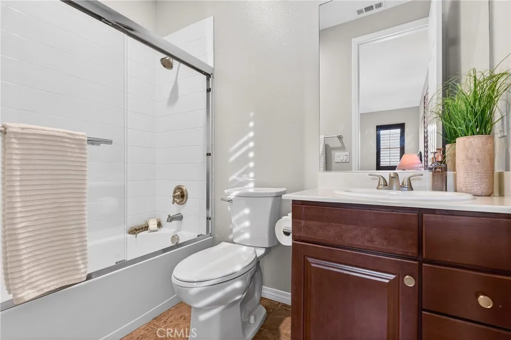 22505 Breakwater, Saugus, California 91350 home-pic-44
