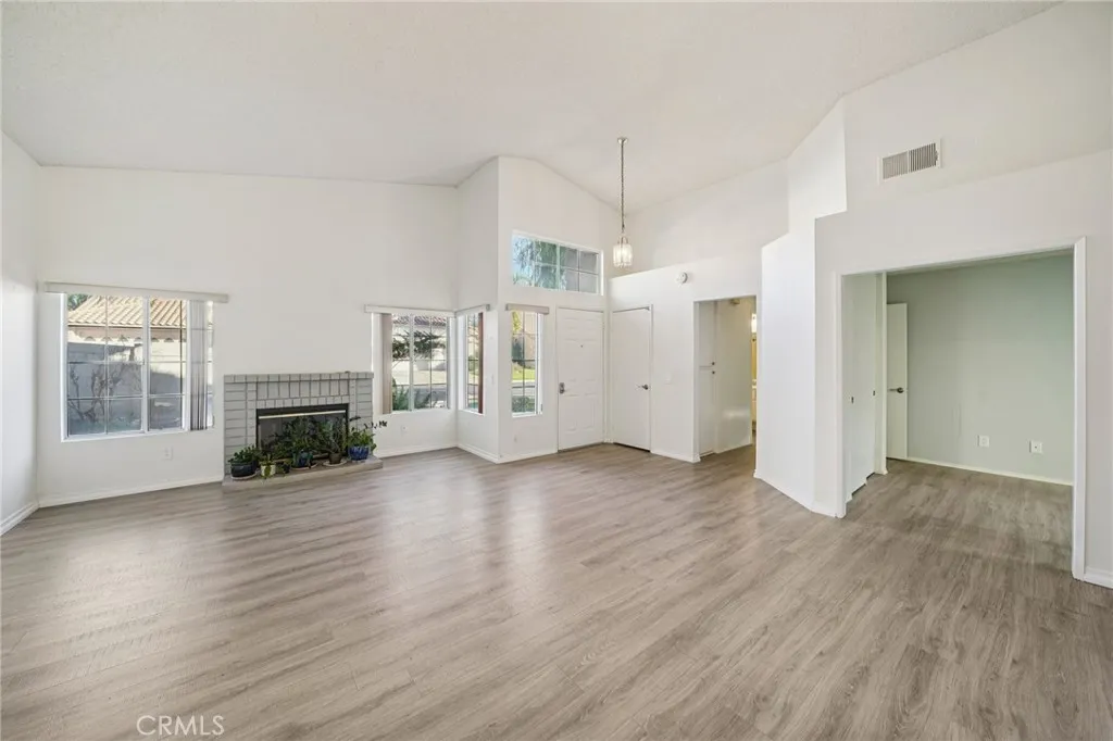 813 Cypress Point, Banning, California 92220 home-pic-5