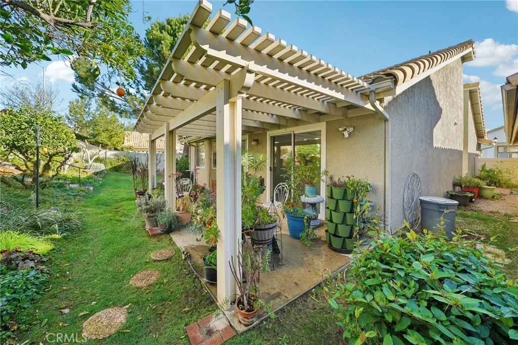 813 Cypress Point, Banning, California 92220 home-pic-23