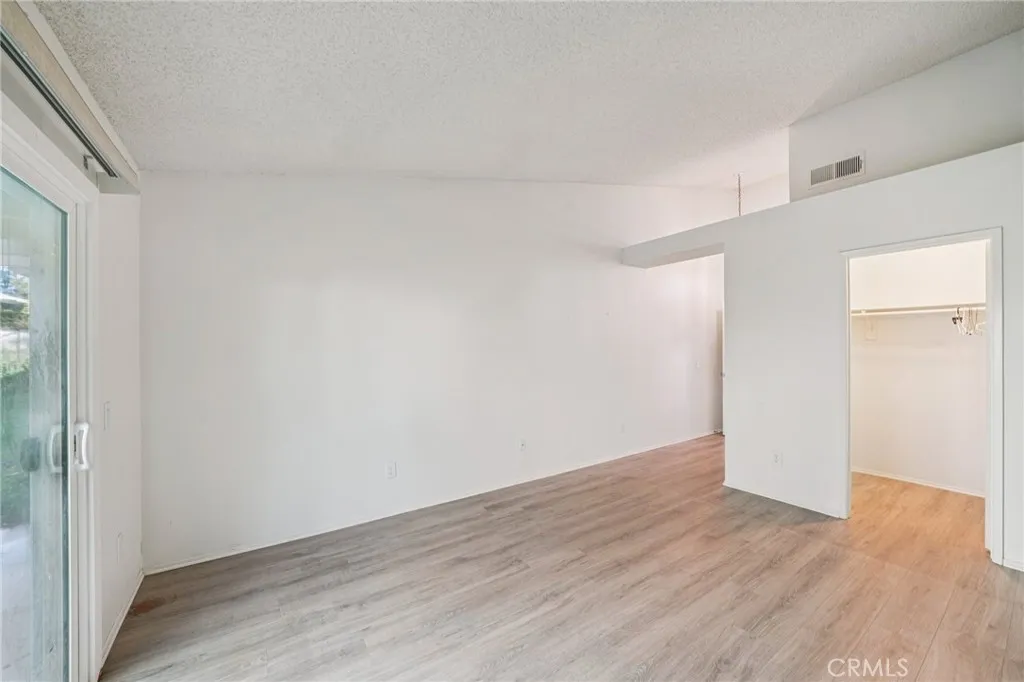 813 Cypress Point, Banning, California 92220 home-pic-12