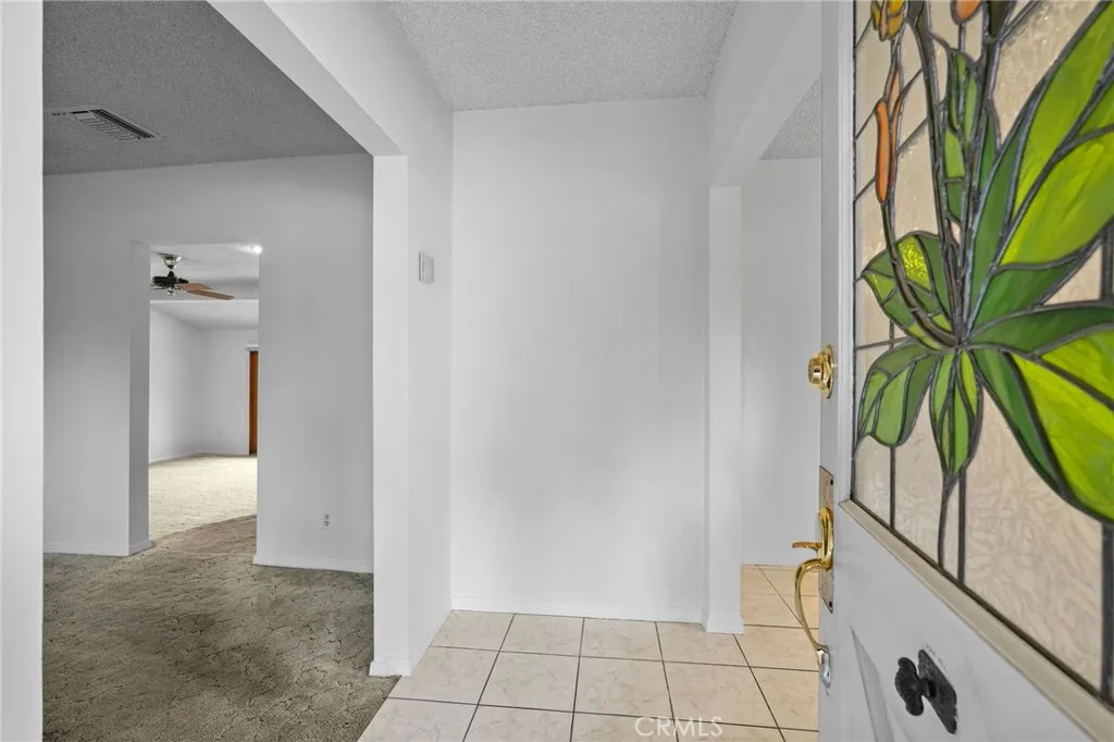 15934 Kittridge, Lake Balboa, California 91406 home-pic-6