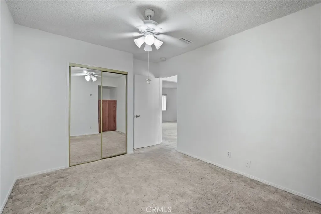 15934 Kittridge, Lake Balboa, California 91406 home-pic-23