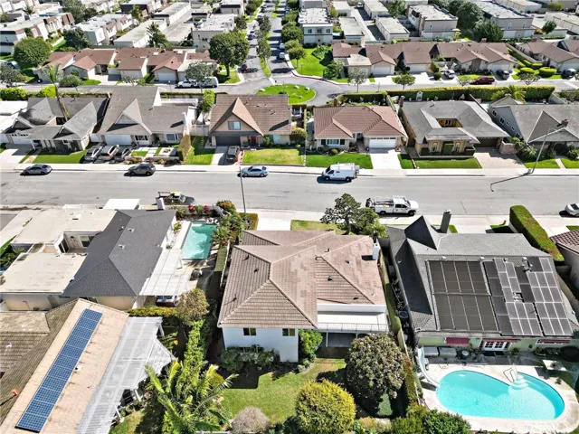 21361 Lemontree, Huntington Beach, California 92646