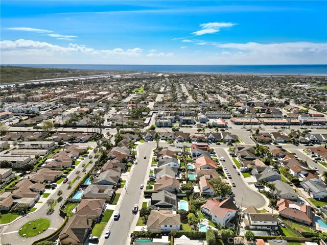 21361 Lemontree, Huntington Beach, California 92646